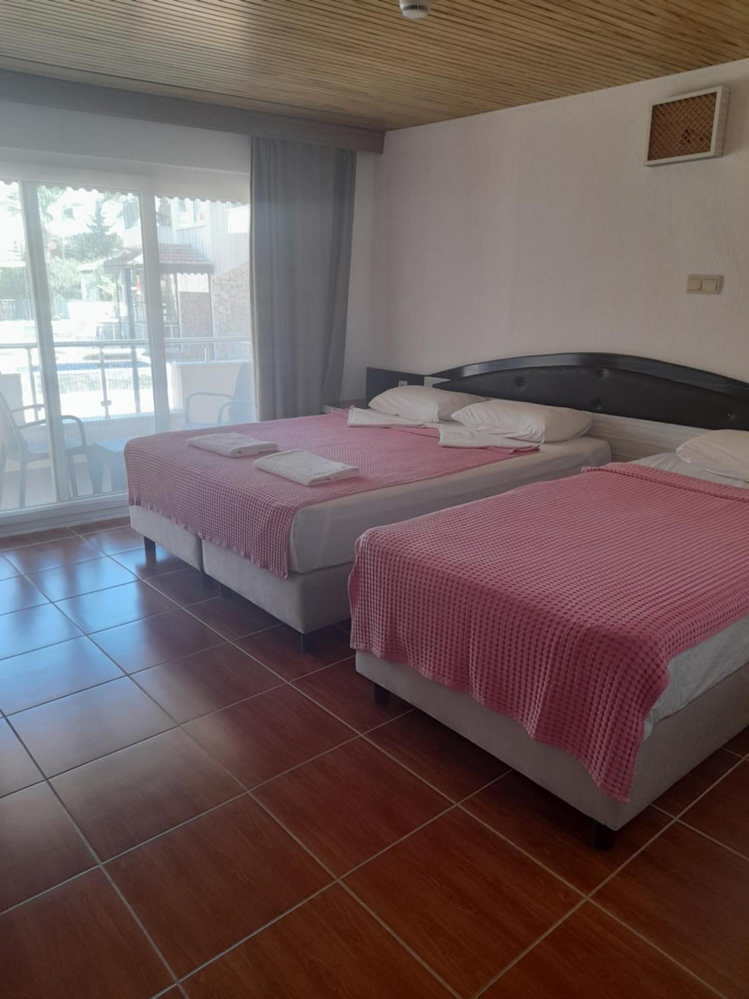 Kızılot Esmeralda Butik Hotel חדר תמונה